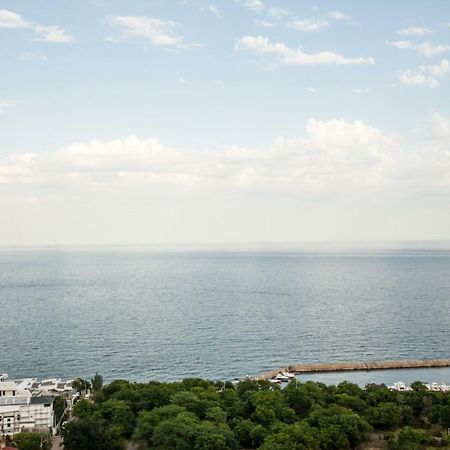 Odss Suites Одеса Екстериор снимка